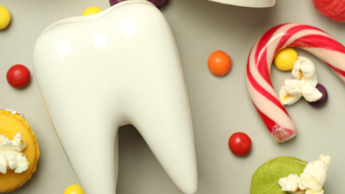 5 abitudini quotidiane che rovinano i denti